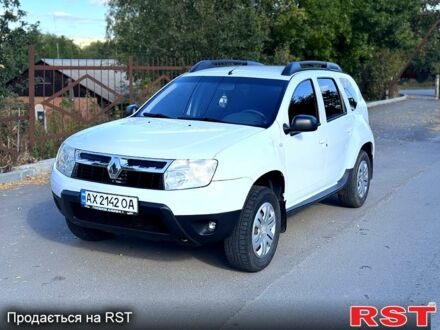 Білий Рено Дастер, об'ємом двигуна 1.6 л та пробігом 143 тис. км за 6500 $, фото 1 на Automoto.ua