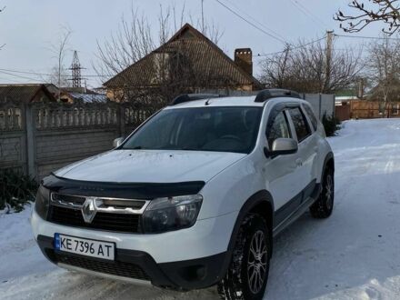 Белый Рено Дастер, объемом двигателя 1.5 л и пробегом 400 тыс. км за 7200 $, фото 1 на Automoto.ua