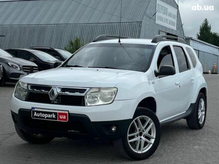 Рено Дастер 2010 в Львове на Automoto.ua Белый Рено Дастер, объемом двигателя 1.6 л и пробегом 217 тыс. км за 6990 $, фото 1 на Automoto.ua