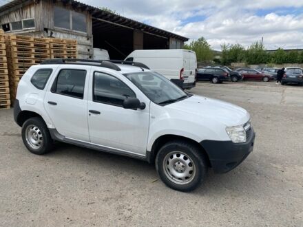 Білий Рено Дастер, об'ємом двигуна 1.5 л та пробігом 177 тис. км за 4500 $, фото 1 на Automoto.ua