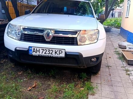 Рено Дастер 2011 в Харькове на Automoto.ua Белый Рено Дастер, объемом двигателя 1.6 л и пробегом 92 тыс. км за 9500 $, фото 1 на Automoto.ua