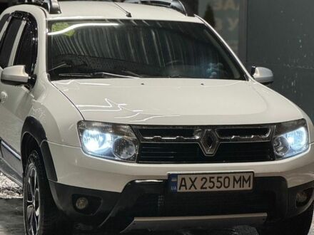 Білий Рено Дастер, об'ємом двигуна 2 л та пробігом 192 тис. км за 10500 $, фото 1 на Automoto.ua
