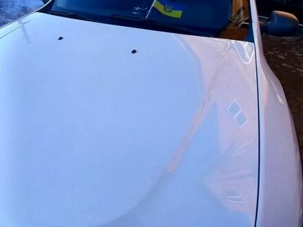 Белый Рено Дастер, объемом двигателя 1.5 л и пробегом 20300 тыс. км за 8350 $, фото 1 на Automoto.ua