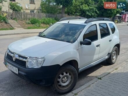 Белый Рено Дастер, объемом двигателя 1.6 л и пробегом 170 тыс. км за 7100 $, фото 1 на Automoto.ua