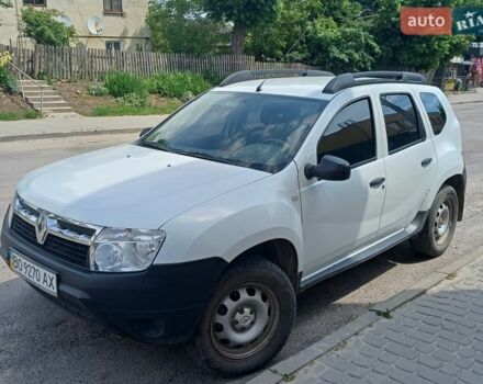Білий Рено Дастер, об'ємом двигуна 1.6 л та пробігом 168 тис. км за 7300 $, фото 1 на Automoto.ua