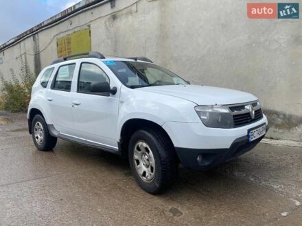 Білий Рено Дастер, об'ємом двигуна 1.46 л та пробігом 252 тис. км за 5900 $, фото 1 на Automoto.ua