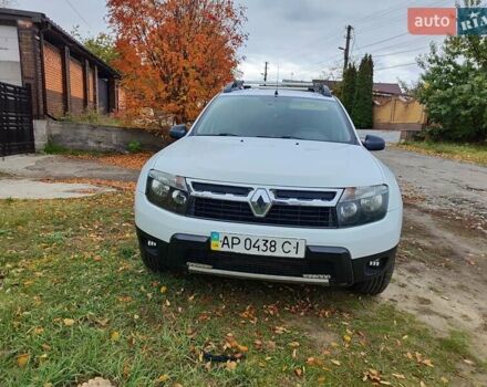 Білий Рено Дастер, об'ємом двигуна 1.5 л та пробігом 322 тис. км за 8300 $, фото 1 на Automoto.ua