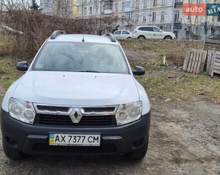 Білий Рено Дастер, об'ємом двигуна 1.6 л та пробігом 124 тис. км за 7973 $, фото 1 на Automoto.ua