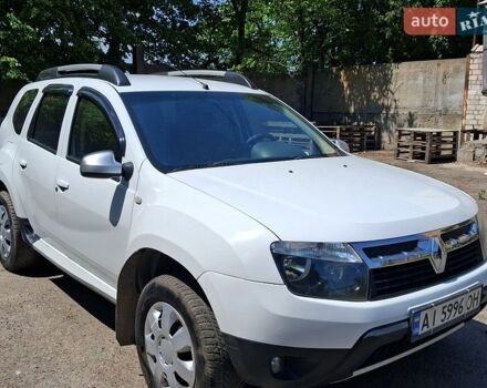 Белый Рено Дастер, объемом двигателя 1.6 л и пробегом 169 тыс. км за 7500 $, фото 1 на Automoto.ua