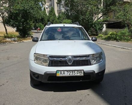 Білий Рено Дастер, об'ємом двигуна 2 л та пробігом 135 тис. км за 9500 $, фото 1 на Automoto.ua