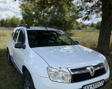 Білий Рено Дастер, об'ємом двигуна 1.6 л та пробігом 224 тис. км за 8200 $, фото 1 на Automoto.ua
