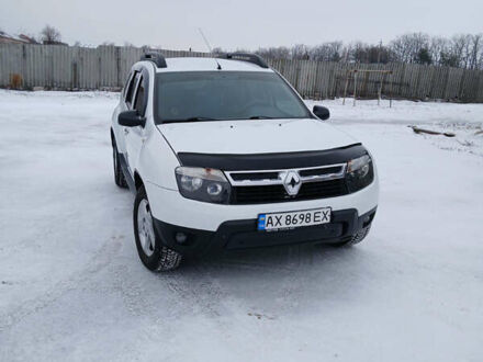 Білий Рено Дастер, об'ємом двигуна 1.5 л та пробігом 178 тис. км за 11000 $, фото 1 на Automoto.ua