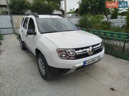 Белый Рено Дастер, объемом двигателя 1.6 л и пробегом 206 тыс. км за 8500 $, фото 1 на Automoto.ua