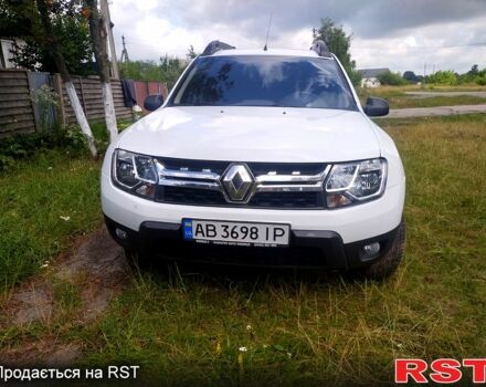 Белый Рено Дастер, объемом двигателя 1.6 л и пробегом 200 тыс. км за 8900 $, фото 1 на Automoto.ua