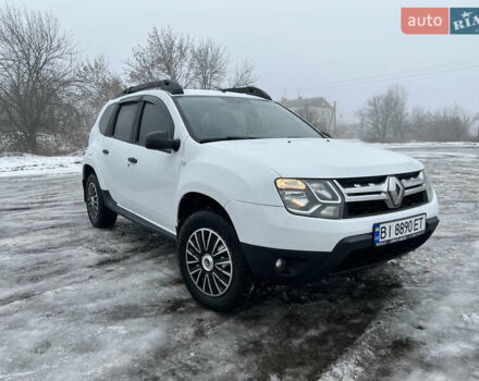 Белый Рено Дастер, объемом двигателя 1.5 л и пробегом 177 тыс. км за 11500 $, фото 1 на Automoto.ua