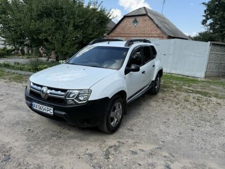 Белый Рено Дастер, объемом двигателя 1.6 л и пробегом 165 тыс. км за 7248 $, фото 1 на Automoto.ua
