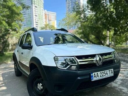 Белый Рено Дастер, объемом двигателя 1.46 л и пробегом 160 тыс. км за 9900 $, фото 1 на Automoto.ua