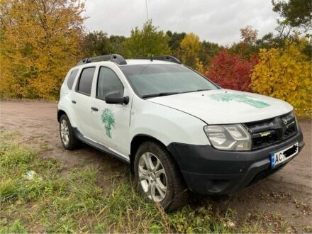 Рено Дастер 2017 в Нововолынск на Automoto.ua Белый Рено Дастер, объемом двигателя 1.5 л и пробегом 300 тыс. км за 5900 $, фото 1 на Automoto.ua