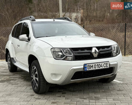 Белый Рено Дастер, объемом двигателя 1.5 л и пробегом 218 тыс. км за 9000 $, фото 1 на Automoto.ua