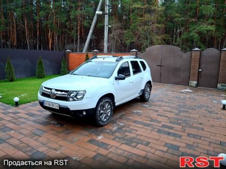 Рено Дастер 2017 в Богодухове на Automoto.ua Белый Рено Дастер, объемом двигателя 1.5 л и пробегом 215 тыс. км за 10000 $, фото 1 на Automoto.ua