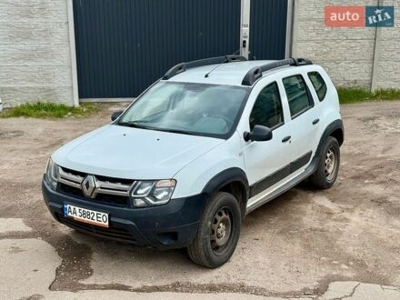 Белый Рено Дастер, объемом двигателя 1.46 л и пробегом 287 тыс. км за 6500 $, фото 1 на Automoto.ua