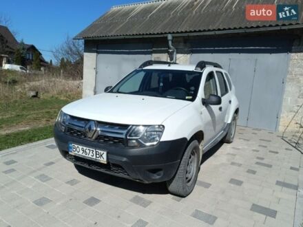 Белый Рено Дастер, объемом двигателя 1.5 л и пробегом 93 тыс. км за 13000 $, фото 1 на Automoto.ua