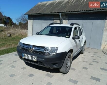 Белый Рено Дастер, объемом двигателя 1.5 л и пробегом 93 тыс. км за 13000 $, фото 1 на Automoto.ua