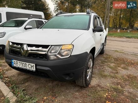 Білий Рено Дастер, об'ємом двигуна 1.46 л та пробігом 375 тис. км за 10000 $, фото 1 на Automoto.ua