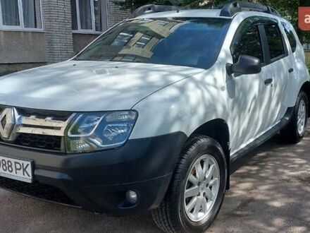 Рено Дастер 2017 в Львове на Automoto.ua Белый Рено Дастер, объемом двигателя 1.46 л и пробегом 224 тыс. км за 12300 $, фото 1 на Automoto.ua