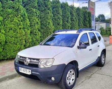 Белый Рено Дастер, объемом двигателя 1.46 л и пробегом 225 тыс. км за 9100 $, фото 1 на Automoto.ua