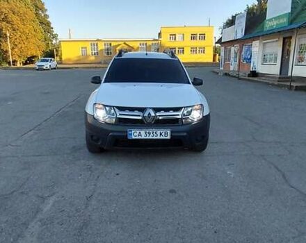 Білий Рено Дастер, об'ємом двигуна 1.5 л та пробігом 235 тис. км за 9700 $, фото 1 на Automoto.ua