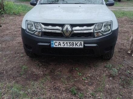 Білий Рено Дастер, об'ємом двигуна 1.5 л та пробігом 101 тис. км за 12500 $, фото 1 на Automoto.ua