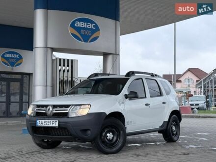Белый Рено Дастер, объемом двигателя 1.46 л и пробегом 189 тыс. км за 8499 $, фото 1 на Automoto.ua