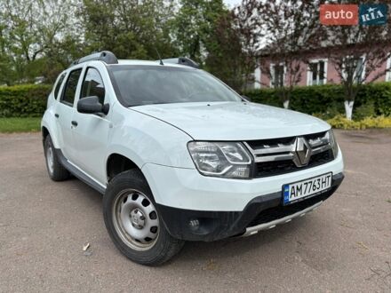 Белый Рено Дастер, объемом двигателя 1.5 л и пробегом 176 тыс. км за 10500 $, фото 1 на Automoto.ua