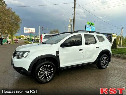 Білий Рено Дастер, об'ємом двигуна 1.5 л та пробігом 145 тис. км за 12800 $, фото 1 на Automoto.ua
