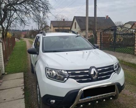 Білий Рено Дастер, об'ємом двигуна 1.6 л та пробігом 66 тис. км за 13800 $, фото 1 на Automoto.ua
