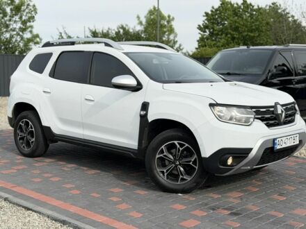Белый Рено Дастер, объемом двигателя 1.6 л и пробегом 103 тыс. км за 13500 $, фото 1 на Automoto.ua