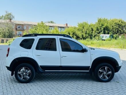 Рено Дастер 2018 в Ромнах на Automoto.ua Белый Рено Дастер, объемом двигателя 1.5 л и пробегом 67 тыс. км за 14800 $, фото 1 на Automoto.ua