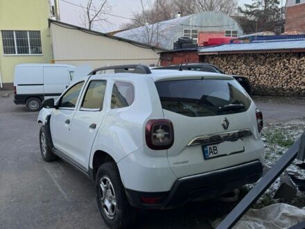Білий Рено Дастер, об'ємом двигуна 1.5 л та пробігом 121 тис. км за 8000 $, фото 1 на Automoto.ua