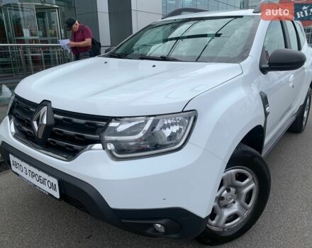 Белый Рено Дастер, объемом двигателя 1.5 л и пробегом 114 тыс. км за 15585 $, фото 1 на Automoto.ua
