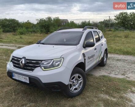Белый Рено Дастер, объемом двигателя 1.6 л и пробегом 411 тыс. км за 14000 $, фото 1 на Automoto.ua