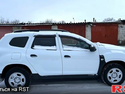 Белый Рено Дастер, объемом двигателя 1.5 л и пробегом 8800 тыс. км за 14500 $, фото 1 на Automoto.ua