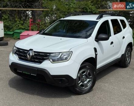 Белый Рено Дастер, объемом двигателя 1.5 л и пробегом 250 тыс. км за 12999 $, фото 1 на Automoto.ua