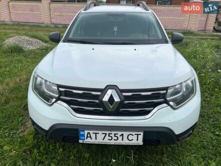 Белый Рено Дастер, объемом двигателя 1.6 л и пробегом 158 тыс. км за 12800 $, фото 1 на Automoto.ua