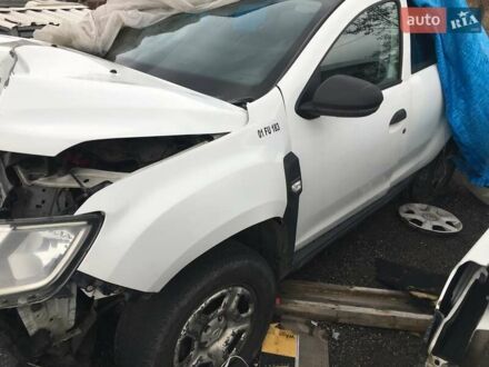 Рено Дастер 2020 у Києві на Automoto.ua Білий Рено Дастер, об'ємом двигуна 1.5 л та пробігом 175 тис. км за 3500 $, фото 1 на Automoto.ua