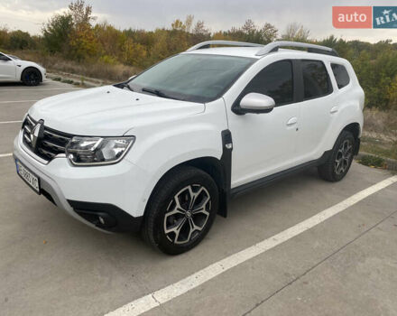 Белый Рено Дастер, объемом двигателя 1.5 л и пробегом 147 тыс. км за 17300 $, фото 1 на Automoto.ua