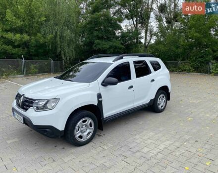 Белый Рено Дастер, объемом двигателя 1.5 л и пробегом 214 тыс. км за 11950 $, фото 1 на Automoto.ua