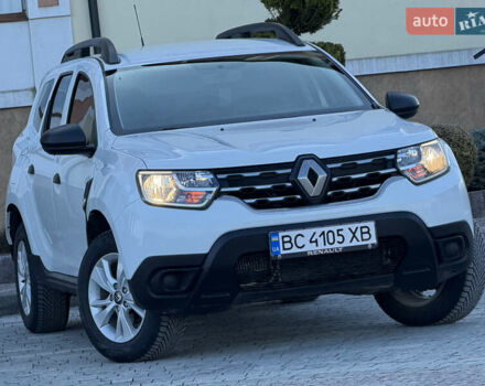 Белый Рено Дастер, объемом двигателя 1.46 л и пробегом 176 тыс. км за 14200 $, фото 1 на Automoto.ua