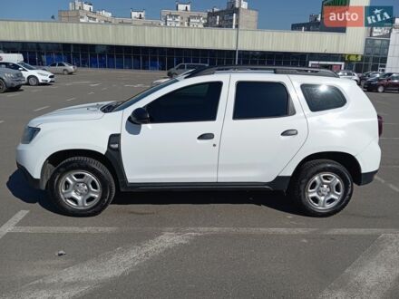 Белый Рено Дастер, объемом двигателя 1.5 л и пробегом 190 тыс. км за 15000 $, фото 1 на Automoto.ua