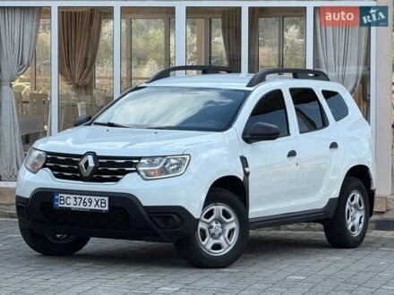 Белый Рено Дастер, объемом двигателя 1.46 л и пробегом 167 тыс. км за 11650 $, фото 1 на Automoto.ua